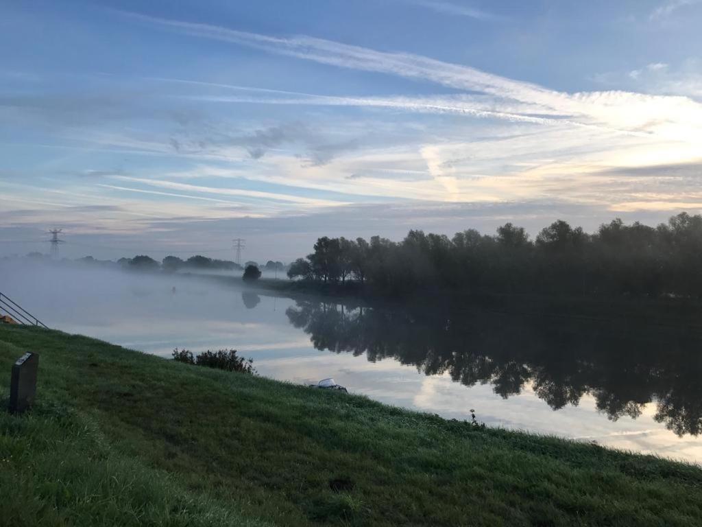 Ons Maashuisje Maaseik Luaran gambar
